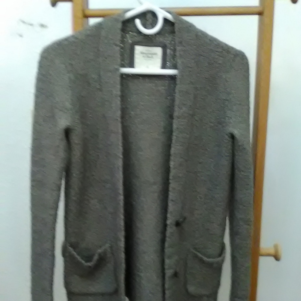 A & F  Women's Cardigan sweater S (some damage)